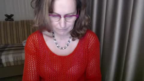 Snapshot of lauraoven1 chatting on March 8, 3:33 pm Lauraoven1 online show from March 8, 3:33 pm