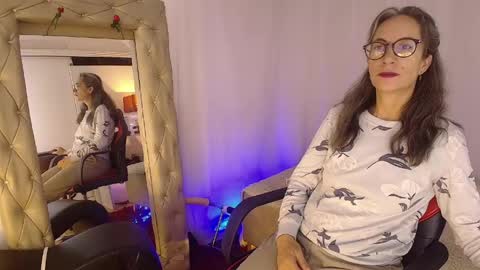 Laura Sofia online show from April 29, 7:00 am
