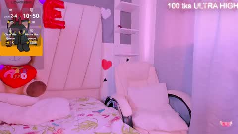 Snapshot of laurem_paulette chatting on March 6, 3:13 pm Laurem online show from March 6, 3:13 pm
