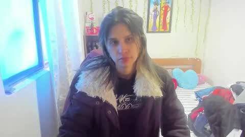 Snapshot of lauren_ashlee chatting on October 15, 5:48 pm Lauren Independent model online show from October 15, 5:48 pm