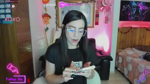 Snapshot of lauren_sweet7 chatting on February 24, 12:38 am Lauren online show from February 24, 12:38 am