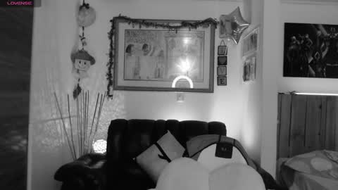 Snapshot of lauren_sweet7 chatting on January 19, 1:53 am Lauren online show from January 19, 1:53 am