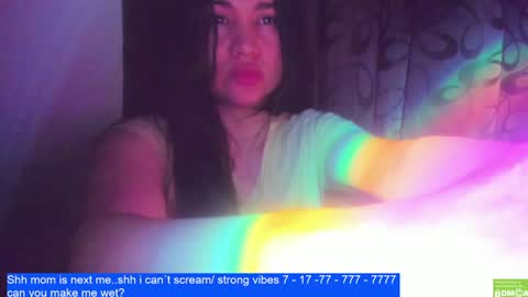 Snapshot of laurengirls1 chatting on February 26, 1:36 am onlyfan laureng7 - 7 laureng2 online show from February 26, 1:36 am