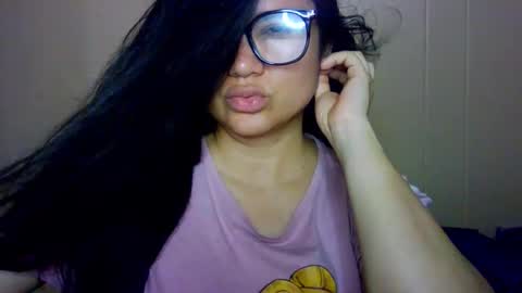 Snapshot of laurengirls1 chatting on September 12, 6:26 pm onlyfan laureng7 - 7 laureng2 online show from September 12, 6:26 pm