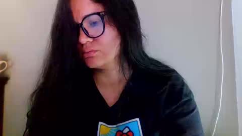 Snapshot of laurengirls1 chatting on September 9, 1:44 pm onlyfan laureng7 - 7 laureng2 online show from September 9, 1:44 pm