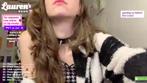 Lauren   online show from June 15, 1:06 am