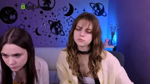 Laure online show from May 2, 9:23 am