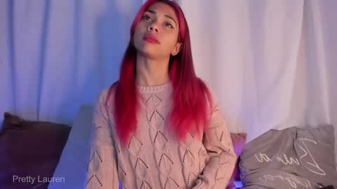 laurenn__1 online show from February 20, 3:38 am