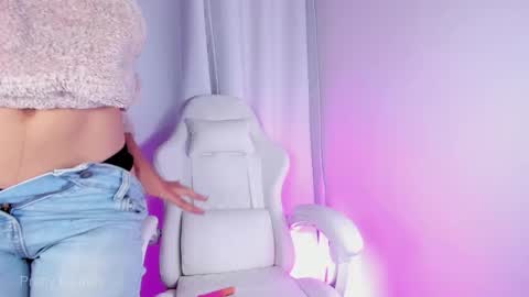 laurenn__1 online show from March 12, 3:42 am