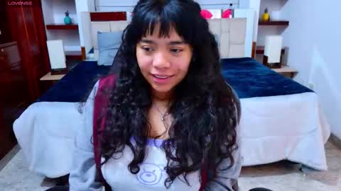 laurent online show from October 25, 3:14 am