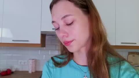 Kate online show from July 12, 8:26 am