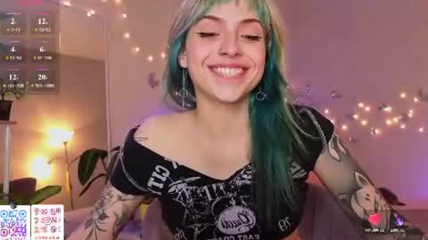 Melissa online show from July 14, 7:18 pm