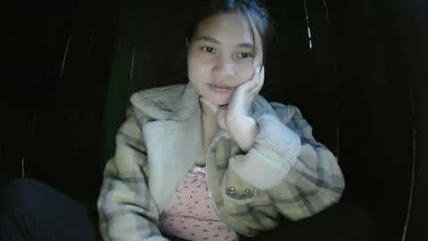 layla_999 online show from May 3, 11:02 am