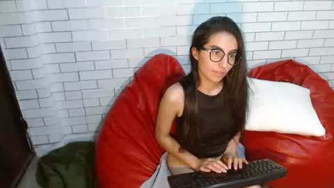 Layla Collins69 online show from July 21, 5:41 am