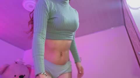 laylafoxy_tay online show from November 7, 4:18 am