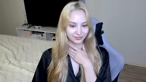 LaylaPretty001 online show from June 22, 5:04 am