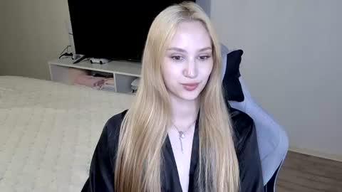 LaylaPretty001 online show from June 20, 7:56 am
