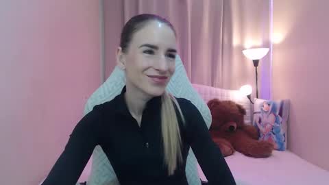 laymablast online show from February 1, 7:07 am