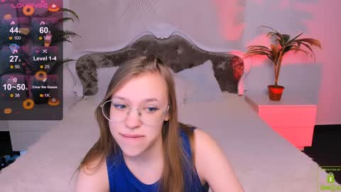 layriantavee online show from January 17, 7:19 am