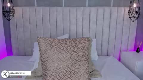    online show from December 13, 7:53 pm