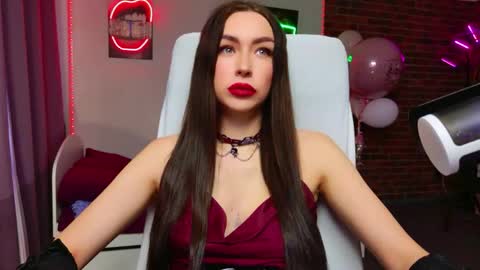 lea_loon online show from April 22, 11:40 am