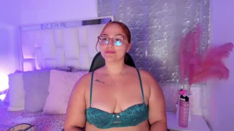 Leah  online show from June 23, 3:26 am