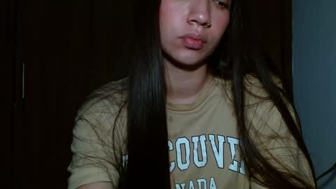 leanaalhub online show from December 10, 4:34 am