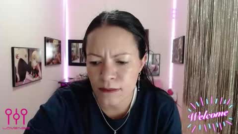 Leandra online show from October 29, 5:15 pm