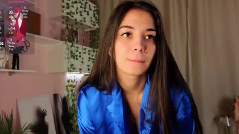 Jasmine online show from February 11, 7:59 pm