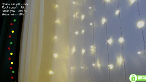 hey Im Leia and I love rock  online show from February 1, 5:37 pm