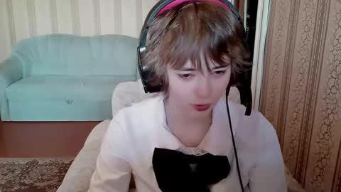 Viola online show from March 14, 8:04 am