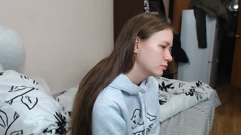 leila_bambi online show from December 25, 9:11 pm