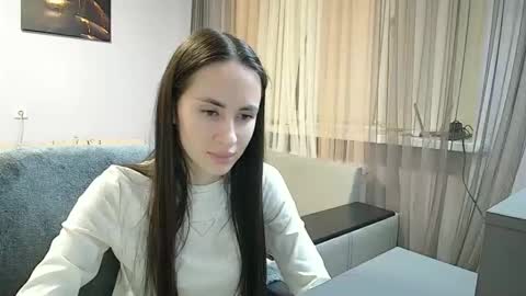 Snapshot of leila_monaco chatting on October 2, 3:39 pm Leila online show from October 2, 3:39 pm