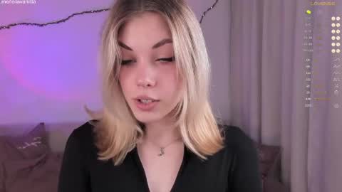 leilalafleur_ online show from June 10, 4:22 am