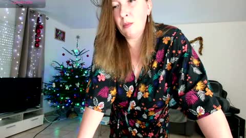 YOUR ELENA online show from December 19, 11:29 am