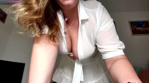 YOUR ELENA online show from January 25, 7:38 pm