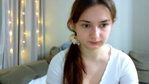 Lelia online show from October 29, 2:27 am