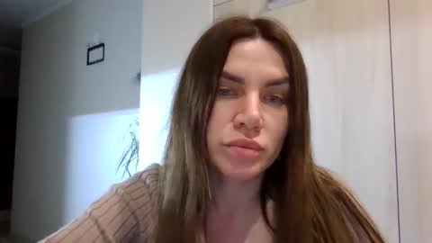 lena6122000 online show from March 10, 10:36 pm