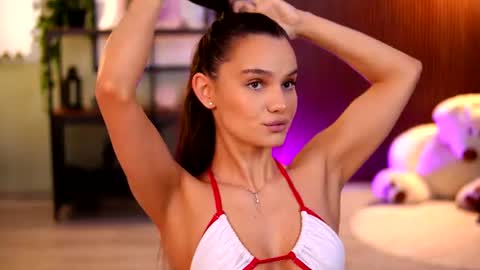 Lena Laurent online show from July 26, 9:39 am