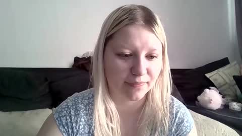 Lena online show from March 11, 6:50 am