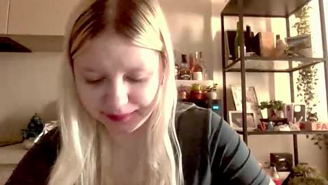 Lena online show from March 19, 6:40 am