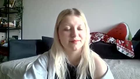 Lena online show from March 5, 7:15 am