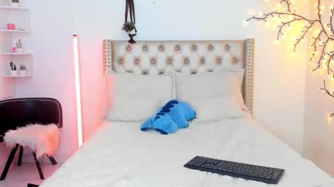 Lena  online show from February 26, 2:05 pm