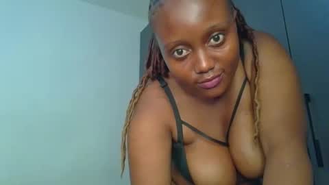 leo_kitty8 online show from March 7, 7:21 pm