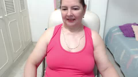 leonela   online show from July 31, 12:44 am