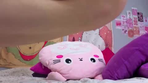 Valerie online show from March 5, 2:07 am