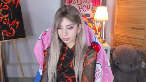 Eveline online show from March 18, 1:54 am