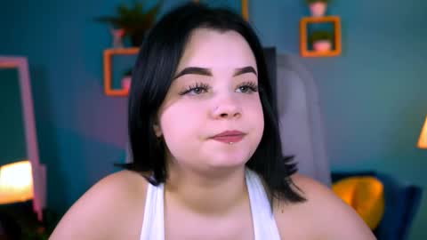 Snapshot of leslierowe chatting on October 3, 4:56 pm LeslieRowe online show from October 3, 4:56 pm