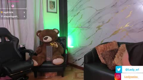 I am here from Monday to Friday from 730 am to 130 pm Colombia time and saturday from 500 am to 1000 am .... Soon Blue page online show from September 23, 10:24 am