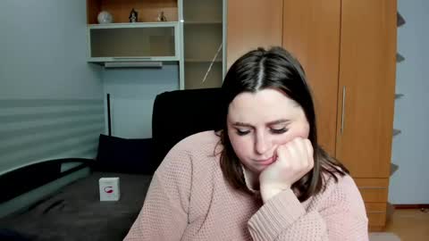 Naomi online show from April 29, 9:23 am